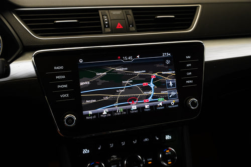 Škoda Superb 2.0 TDI 110 kW Ambition Plus – foto 20
