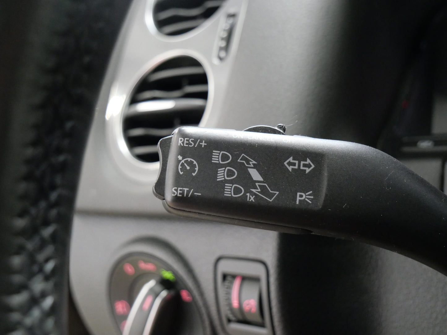 Volkswagen Tiguan 1.4 TSI 118 kW Sport & Style