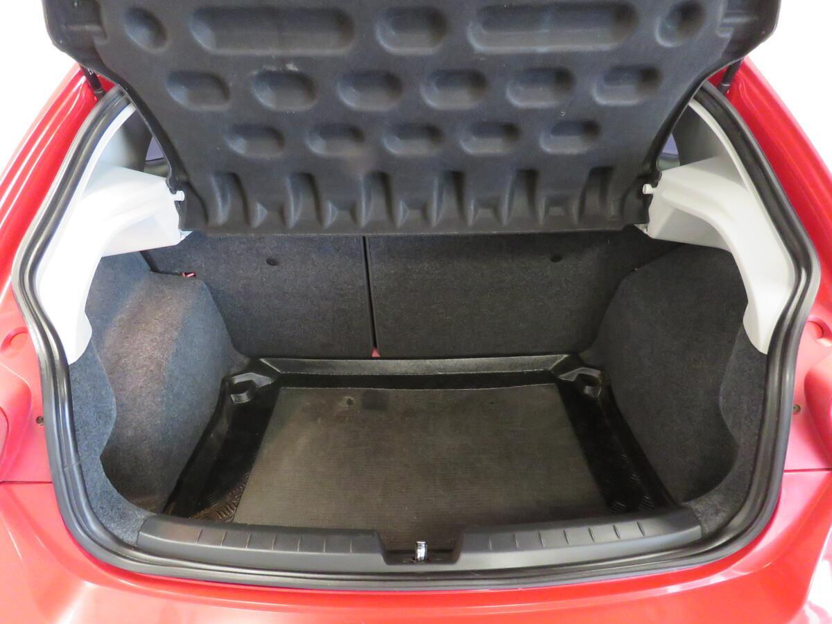 Seat Ibiza 1.4i 63 kW Style