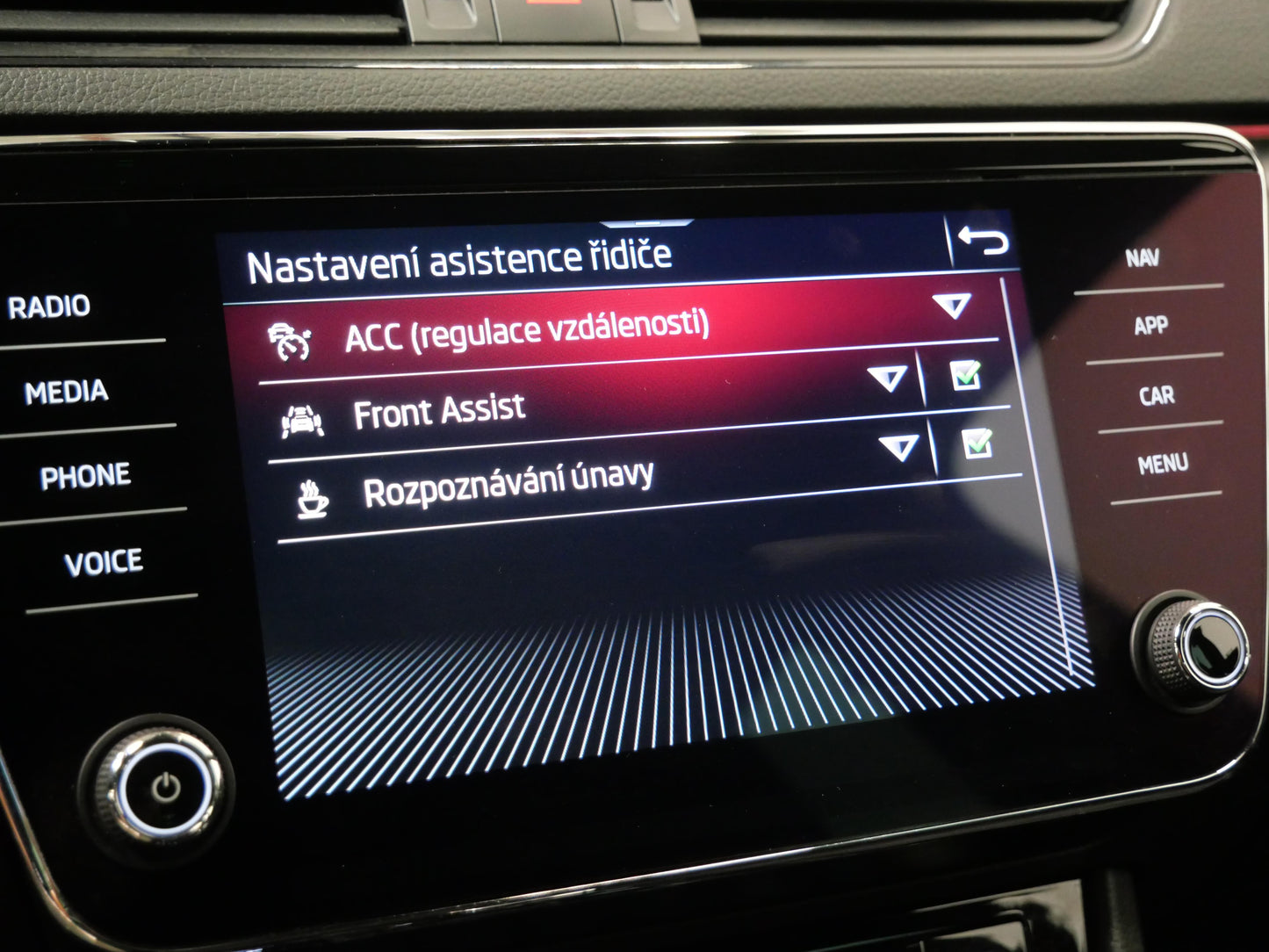 Škoda Superb 2.0 TDI 110 kW Sportline