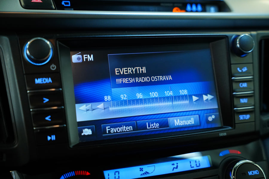 Toyota Rav4 2.5 Hybrid 145 kW Executive – foto 22