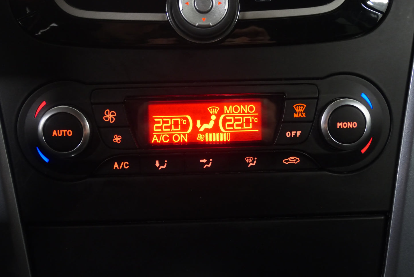 Ford Mondeo 1.6 EcoBoost 118 kW Trend