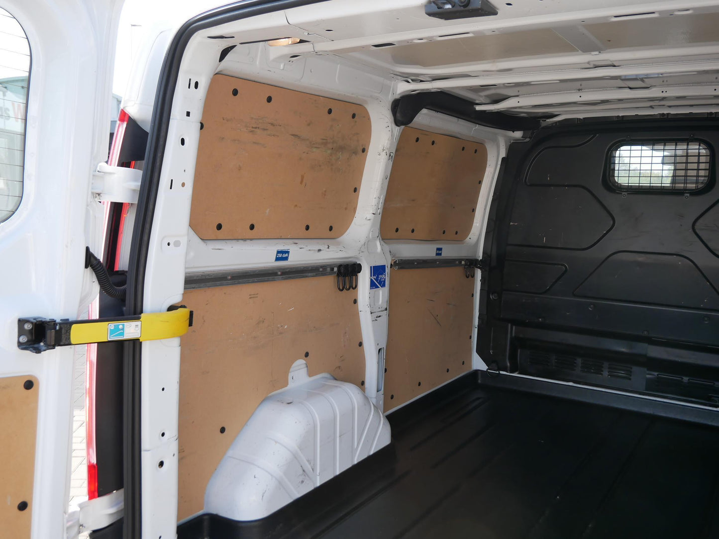 Ford Transit Custom 2.0 TDCi 96 kW L1H1