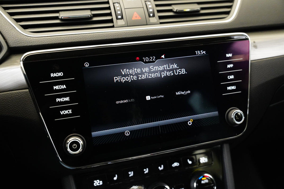 Škoda Superb 2.0 TDI 110 kW Style – foto 20