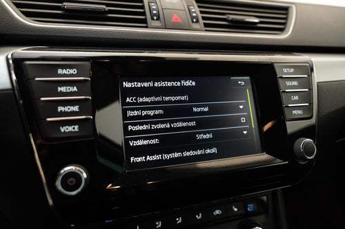 Škoda Superb 2.0 TDI 110kW Ambition – foto 20