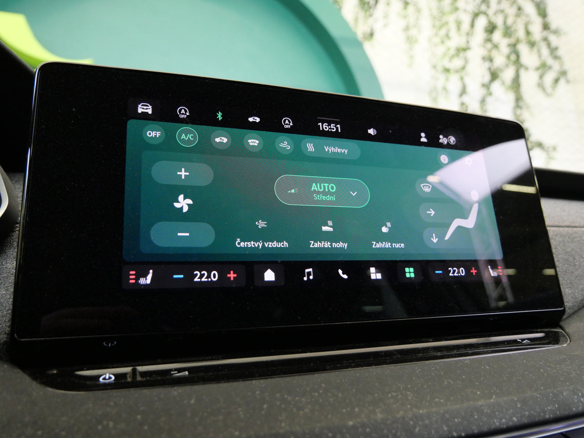 Škoda Octavia 2.0 TDI 110 kW Top Selection – foto 20