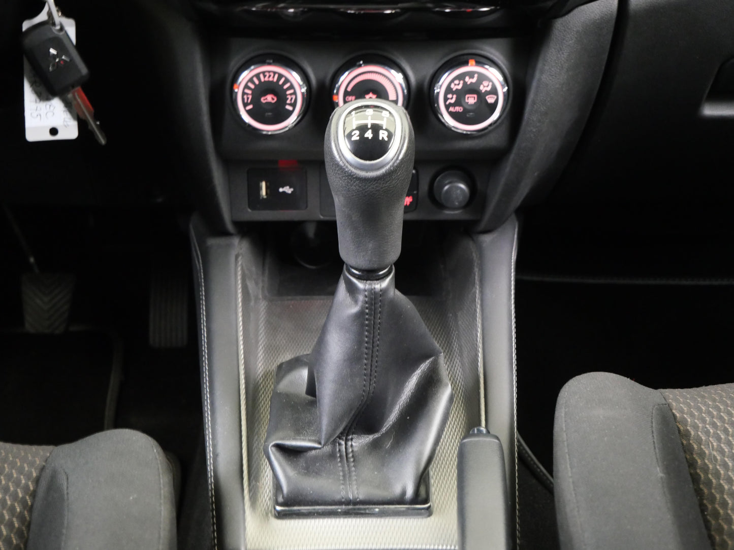 Mitsubishi ASX 1.6 MIVEC 86 kW 100 Let