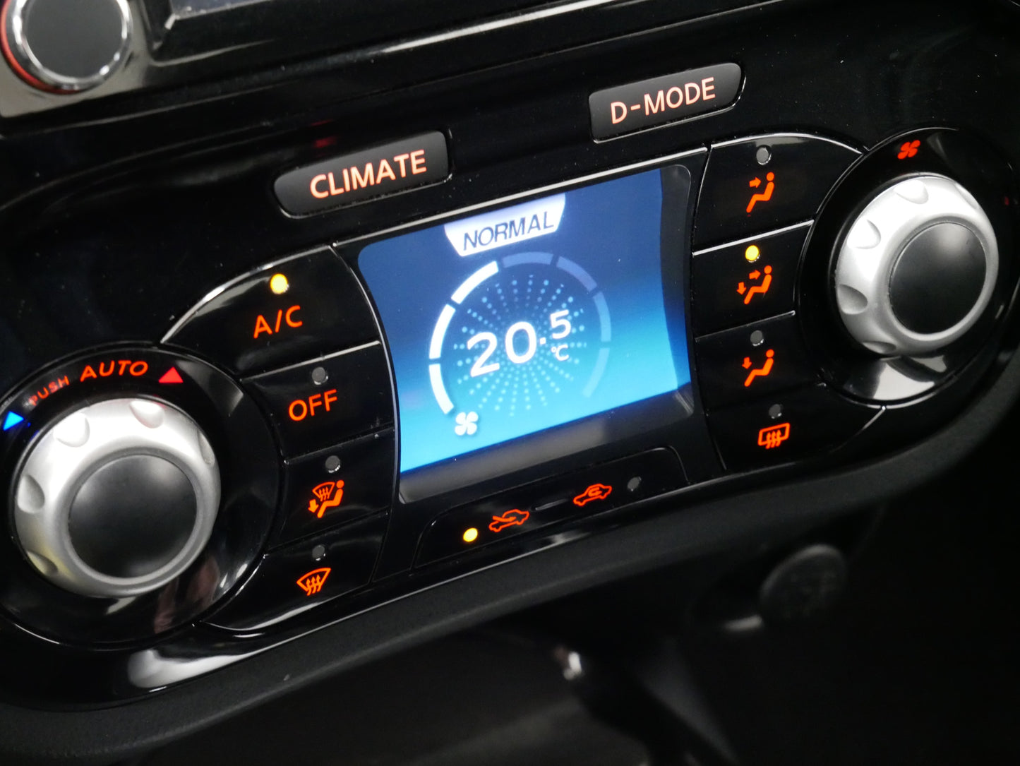 Nissan Juke 1.2 DIG-T 85 kW Acenta