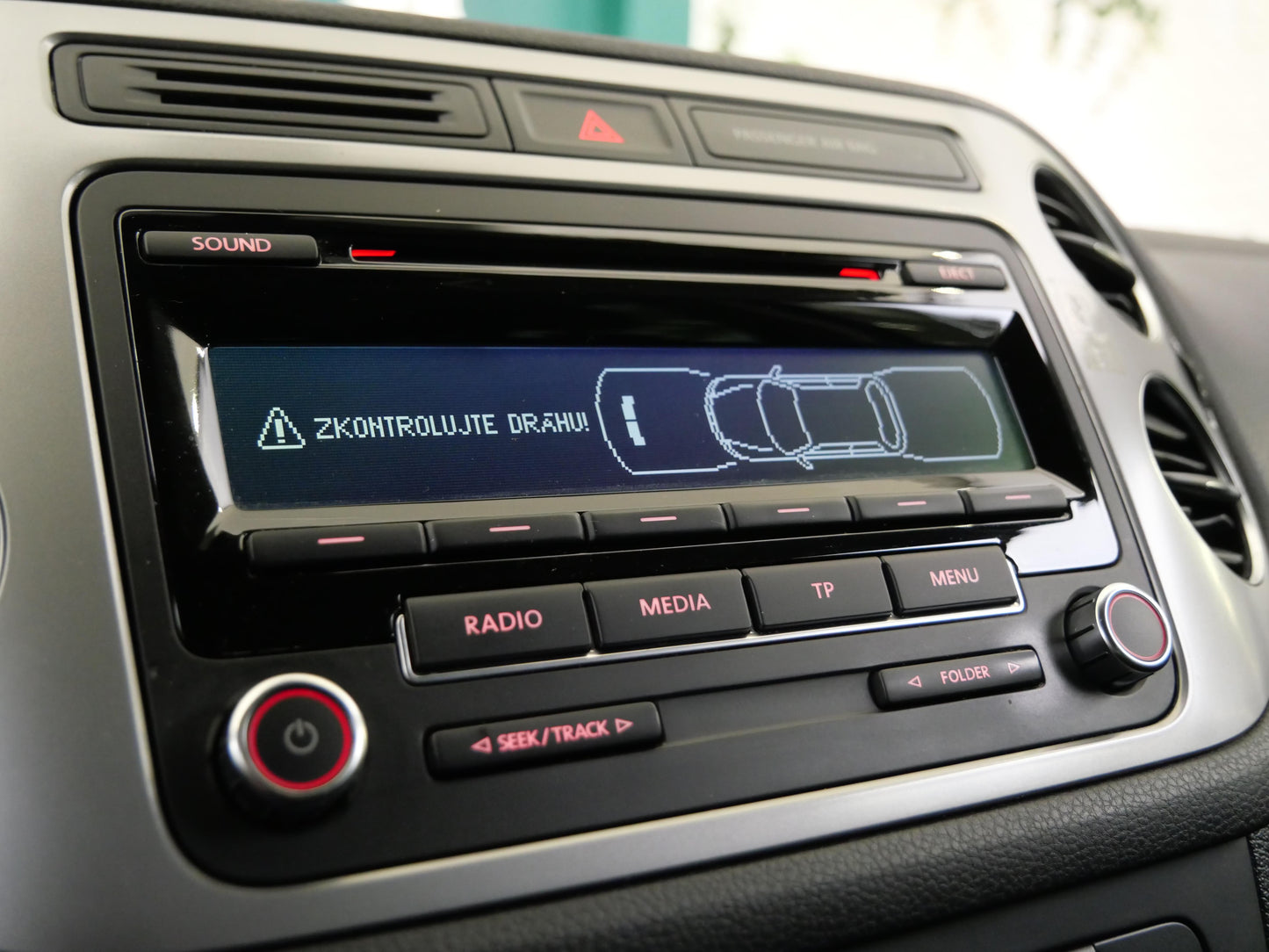 Volkswagen Tiguan 1.4 TSI 90 kW Sport & Style