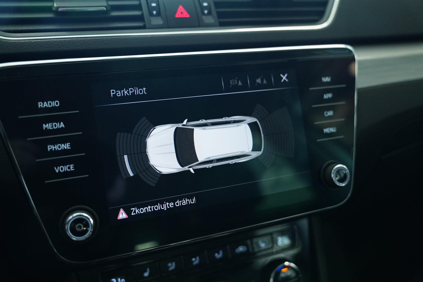 Škoda Superb 2.0 TDI 110 kW DSG Style