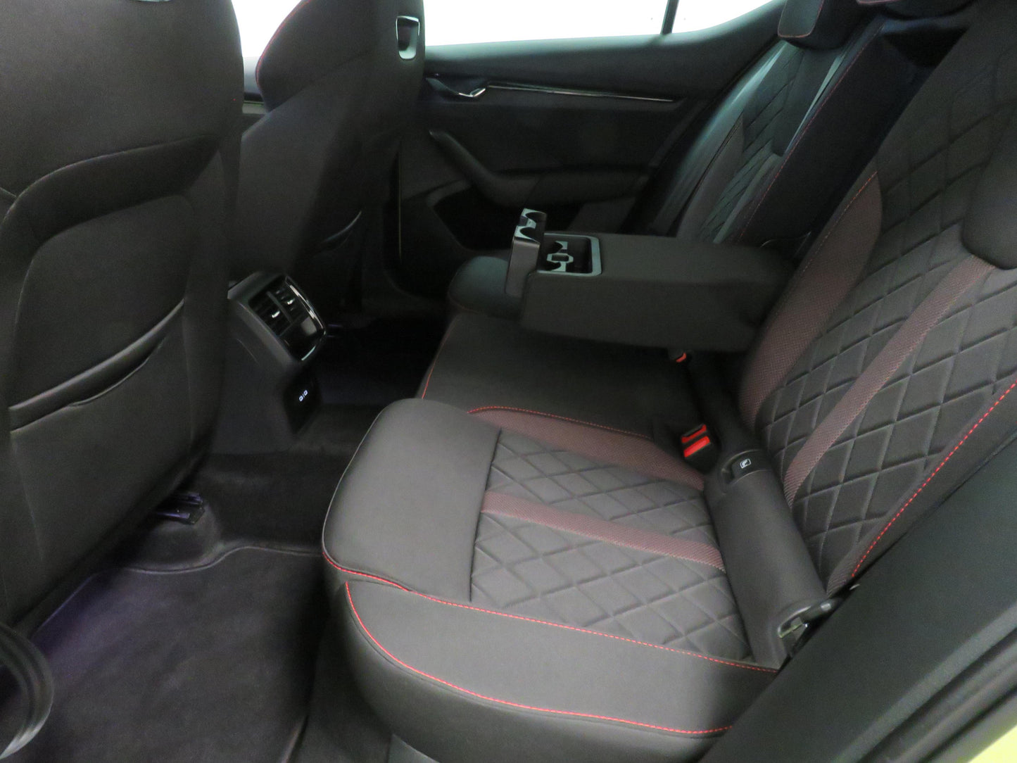 Škoda Octavia 2.0 TSI 180 kW RS