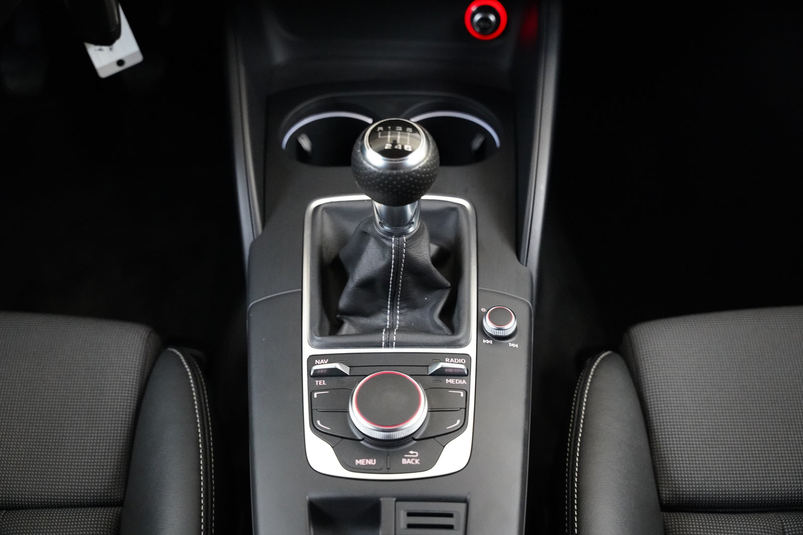 Audi A3 1.4 TFSI 16V 103 kW S line – foto 20