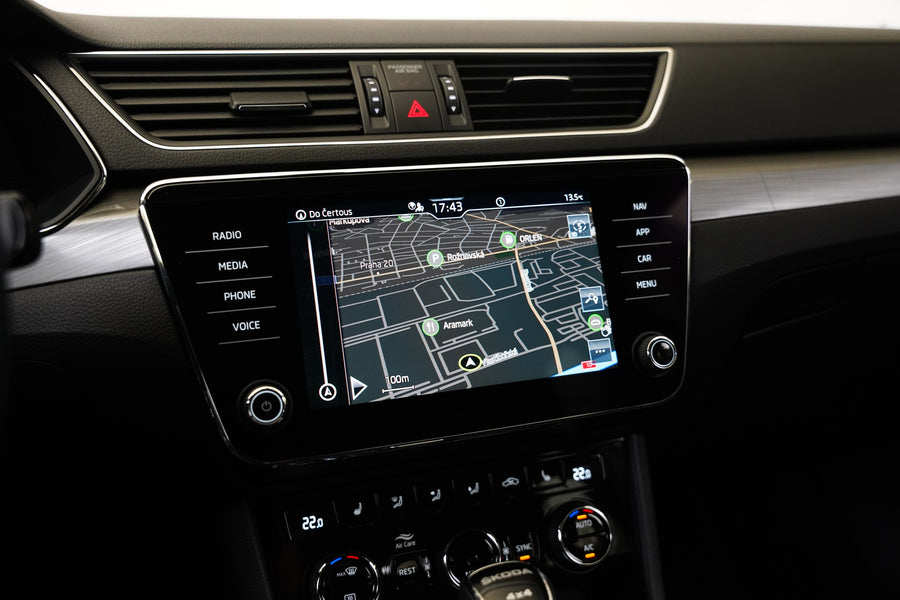 Škoda Superb 2.0 TDI 147 kW DSG 4x4 Style – foto 20