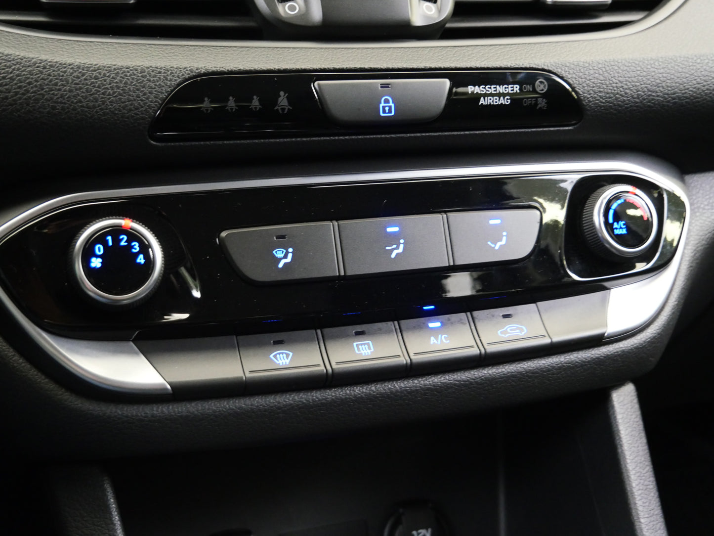 Hyundai i30 1.0 T-GDI 88 kW Symbol