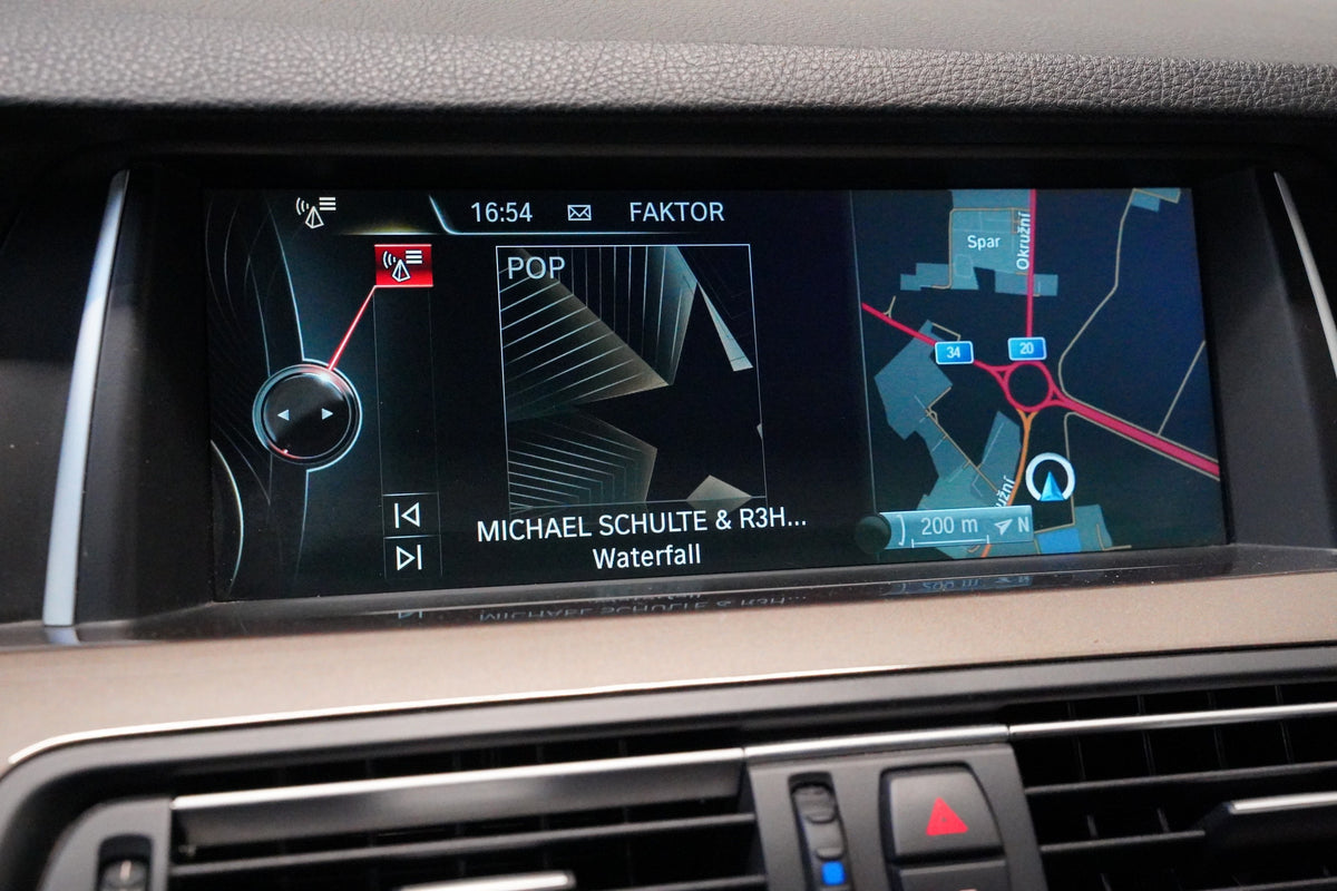 BMW Řada 5 530d 190 kW xDrive – foto 20