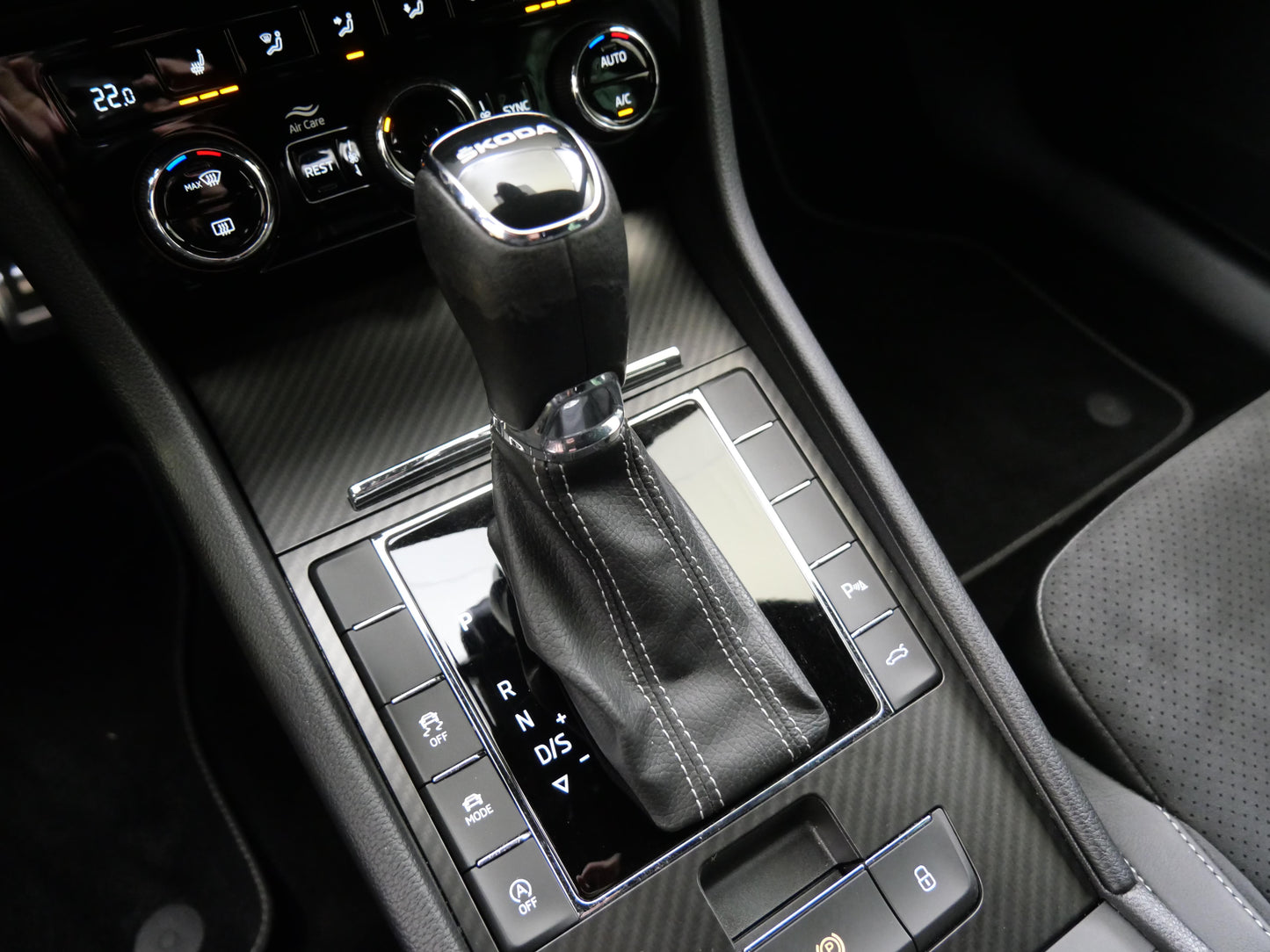 Škoda Superb 2.0 TSI 140 kW SportLine