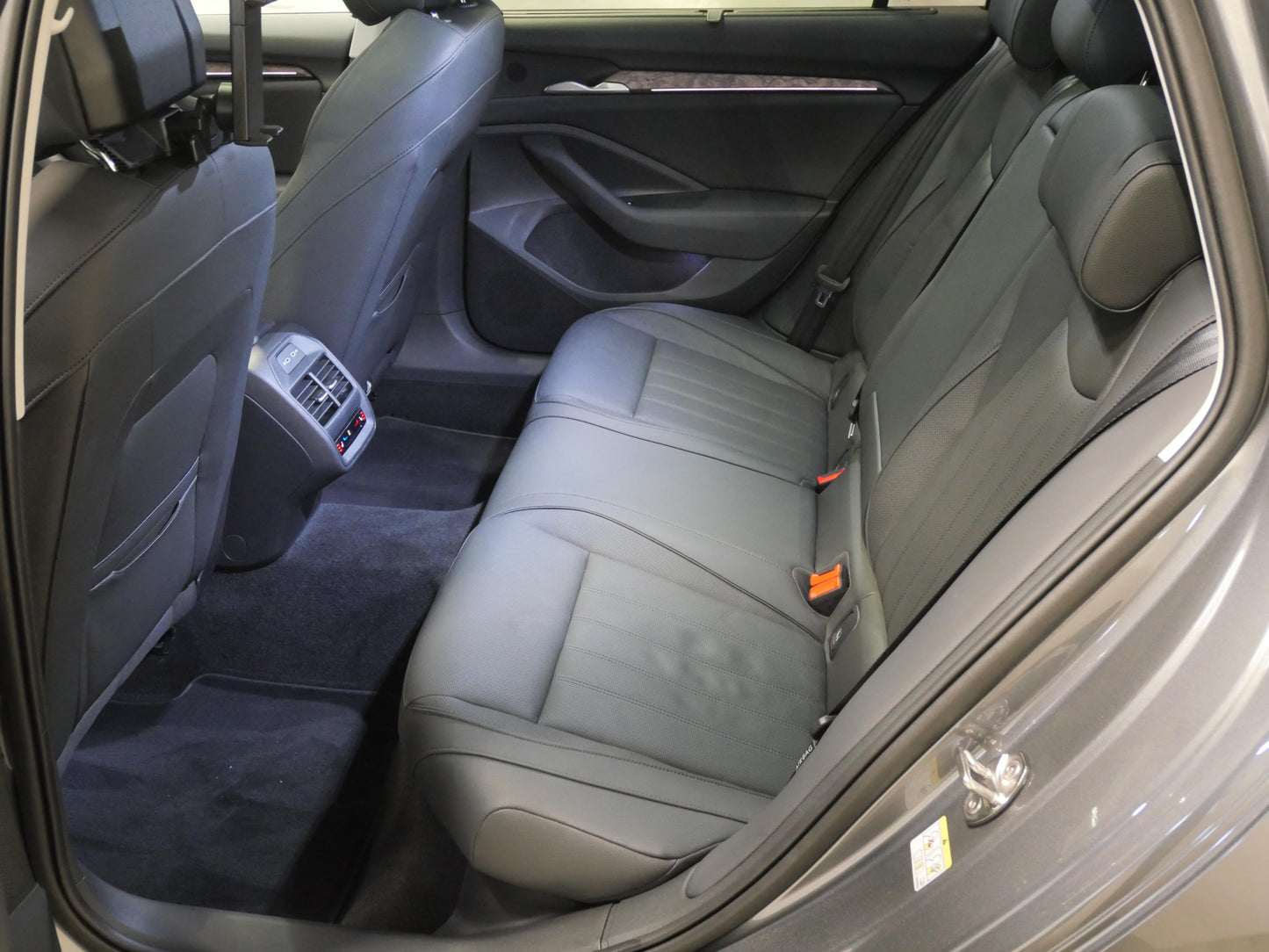 Škoda Superb 2.0 TDI 142 kW L&K