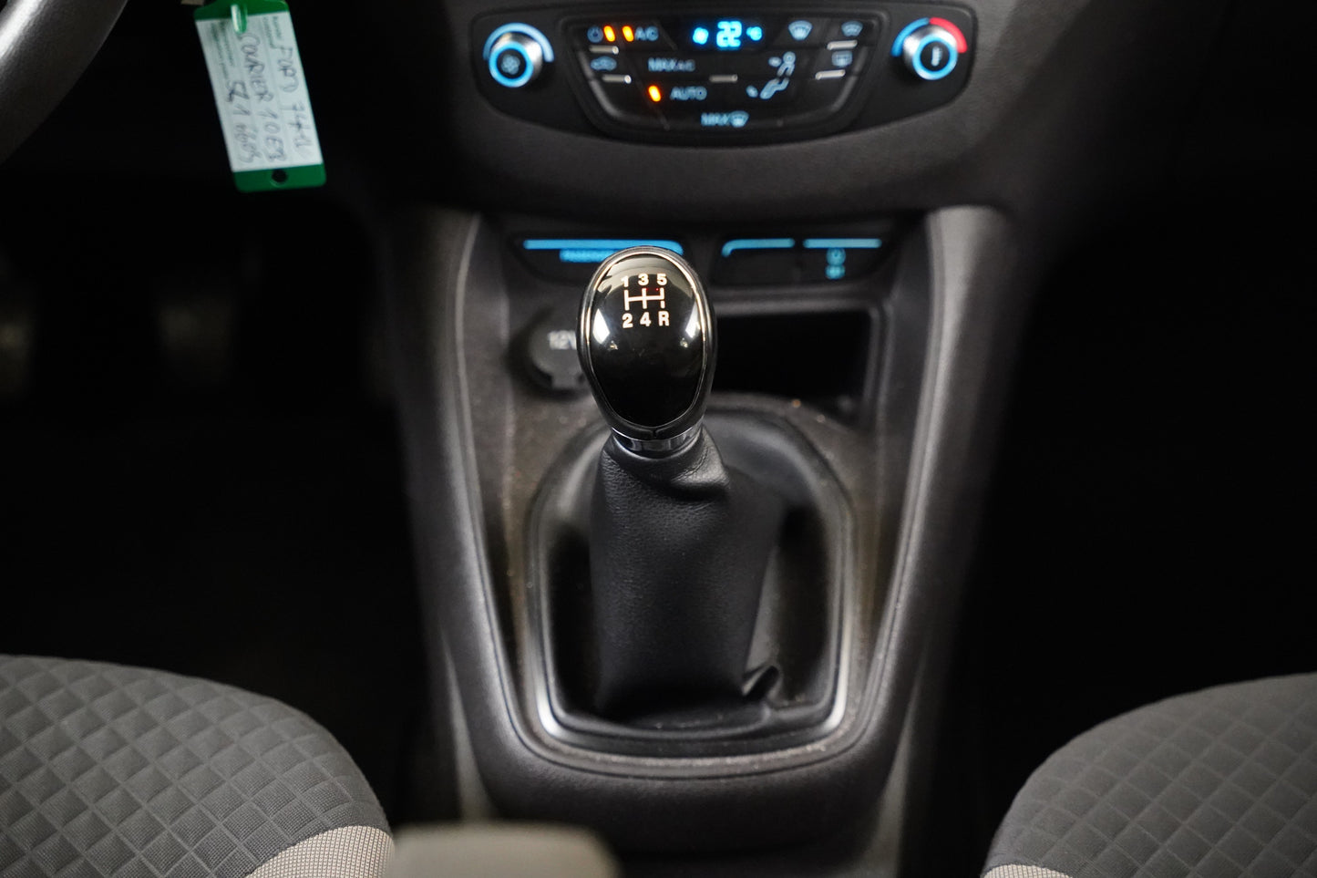 Ford Tourneo Courier 1.0 EcoBoost 74 kW