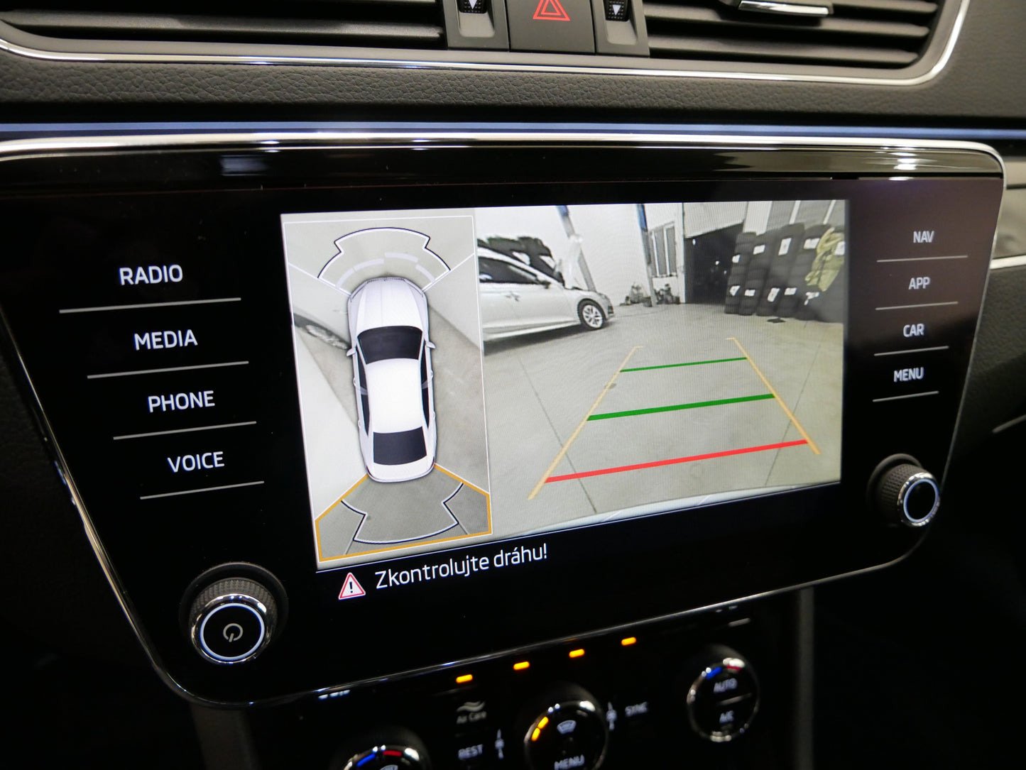 Škoda Superb 2.0 TDI 110 kW L&K