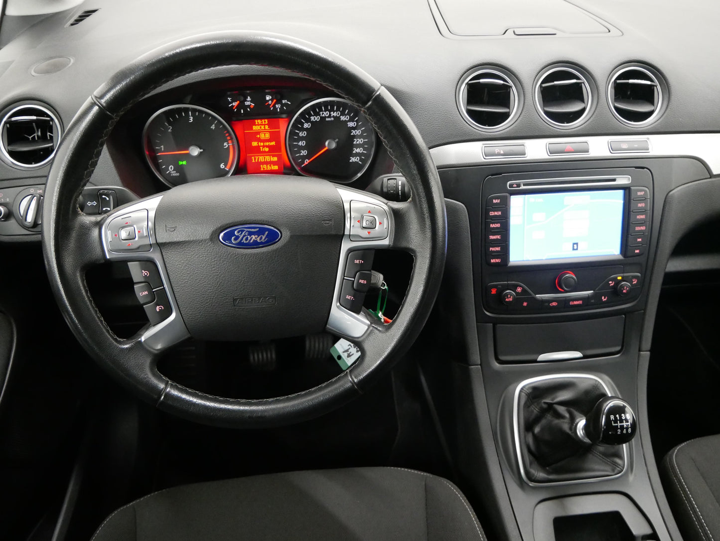 Ford Galaxy 2.0 TDCI 103 kW Champions