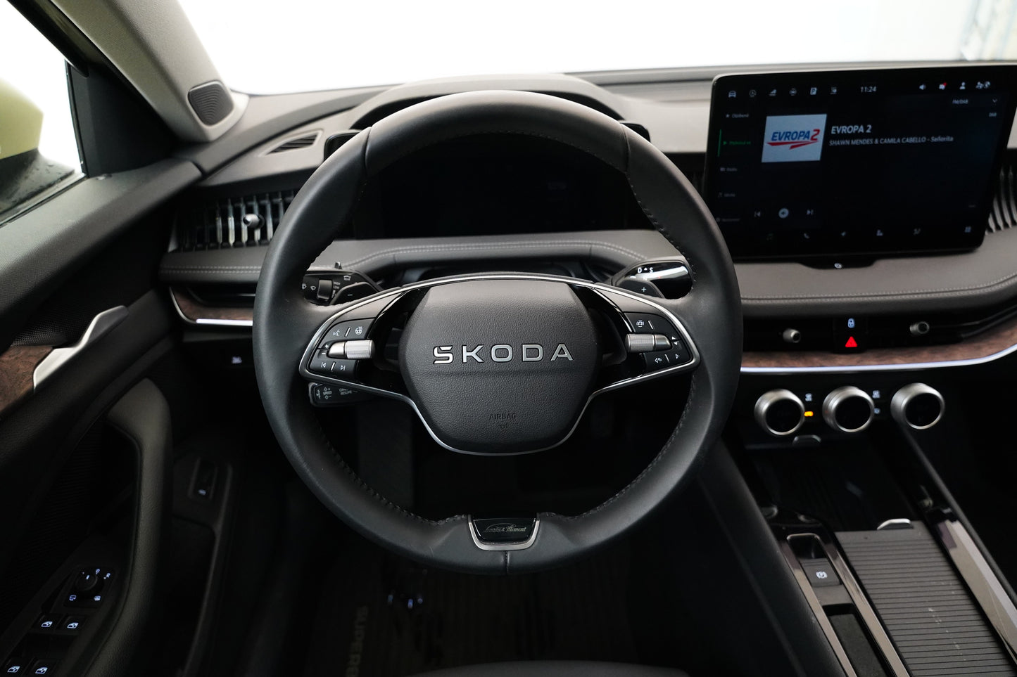 Škoda Superb 2.0 TDI 142 kW DSG 4x4 L&K