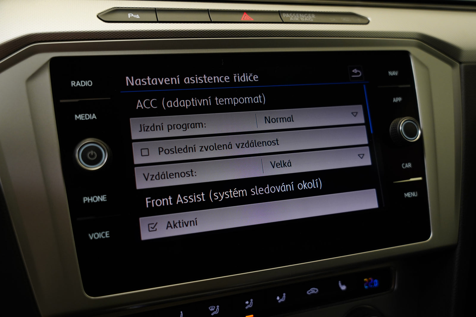 Volkswagen Passat 2.0 TDI 110kW DSG Comfortline – foto 20