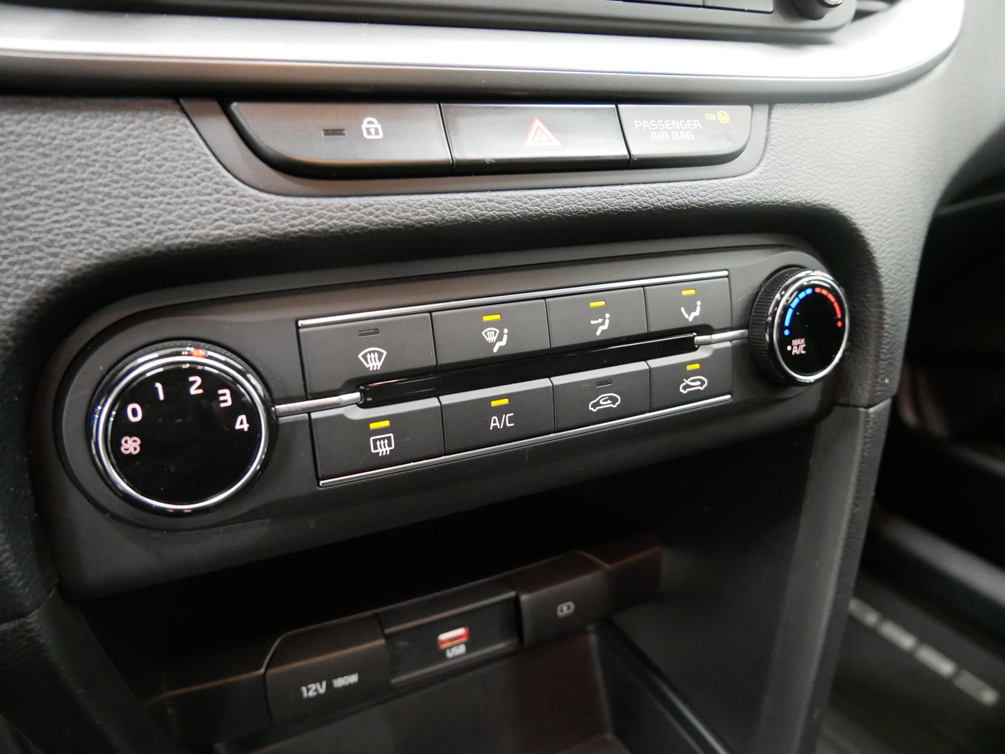 Kia Cee´d 1.0 T-GDi 74 kW Fresh