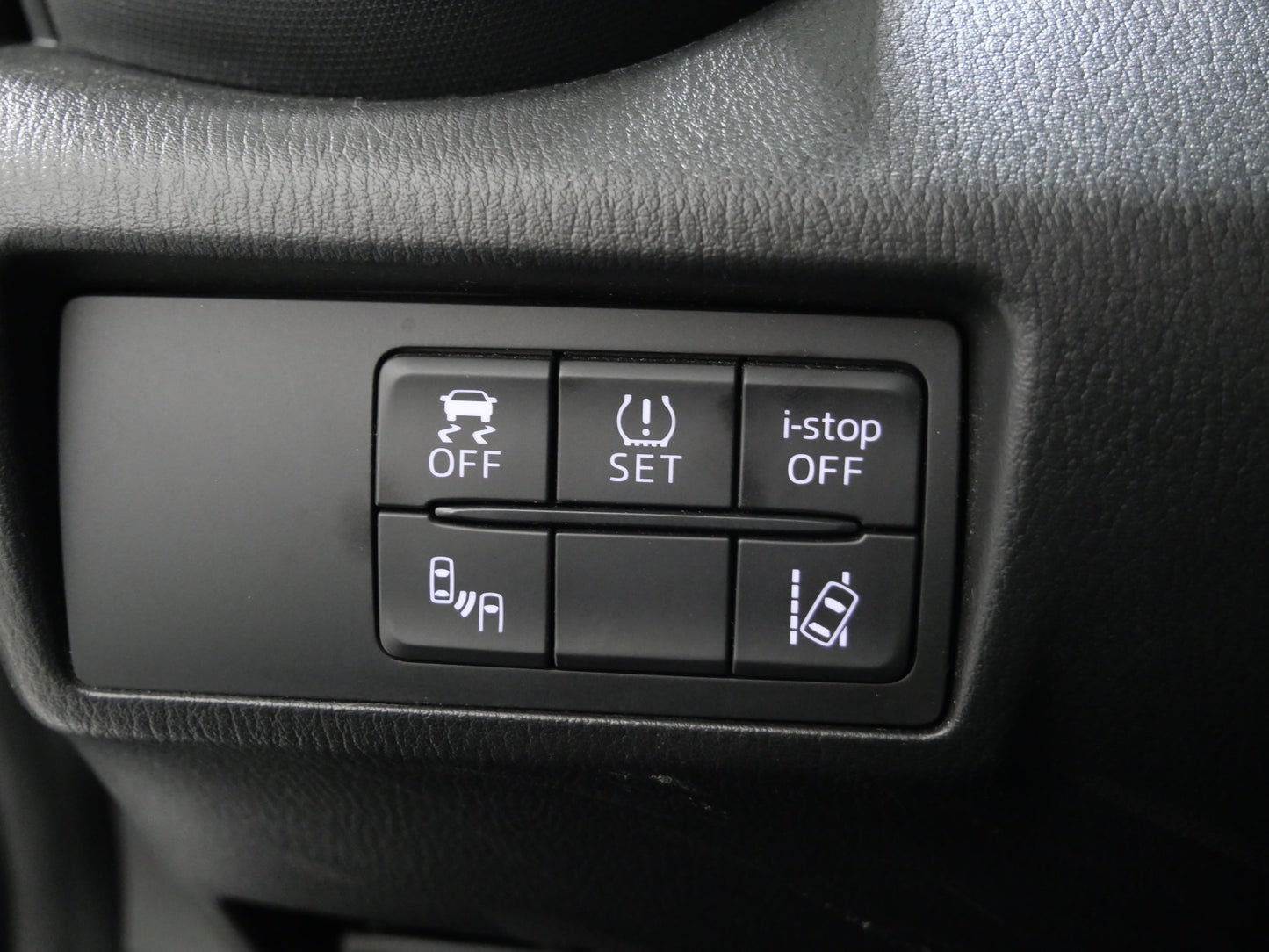 Mazda MX-5 2.0 i 118 kW Sports-Line