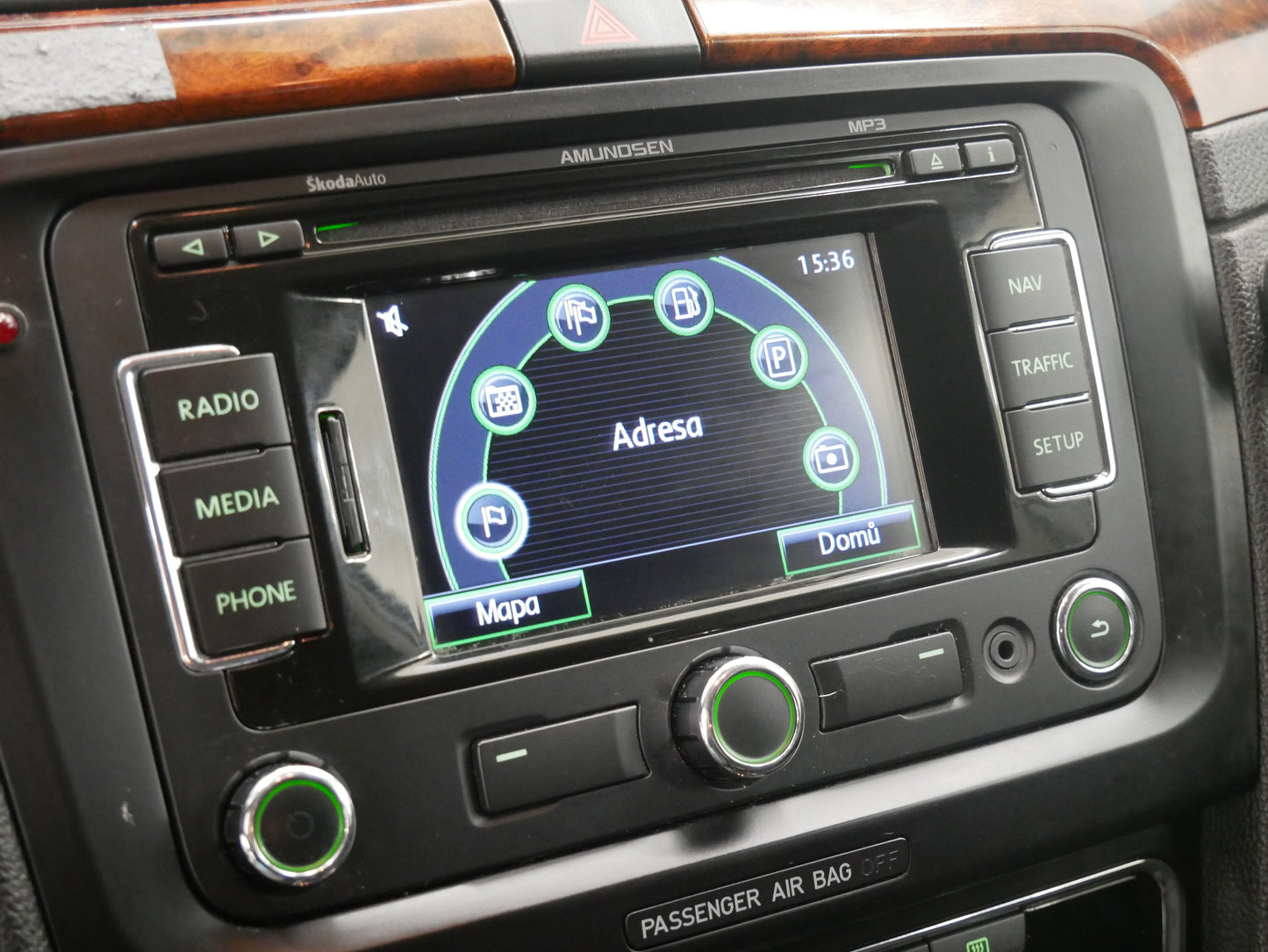 Škoda Superb 1.8 TSI Elegance