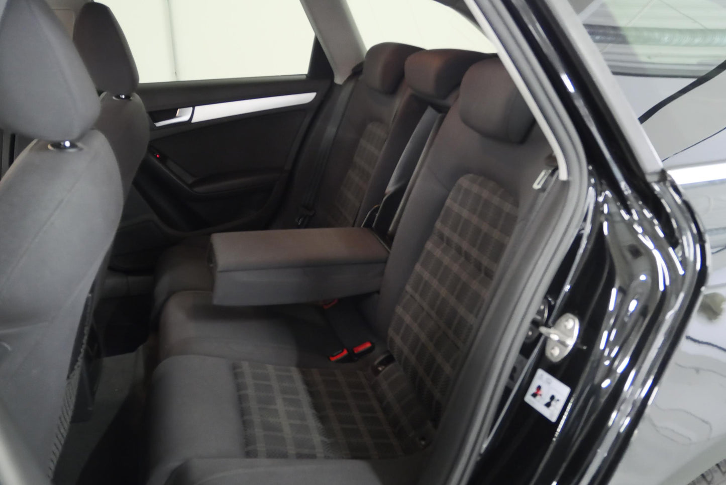 Audi A4 2.0 TDI 130 kW Attraction