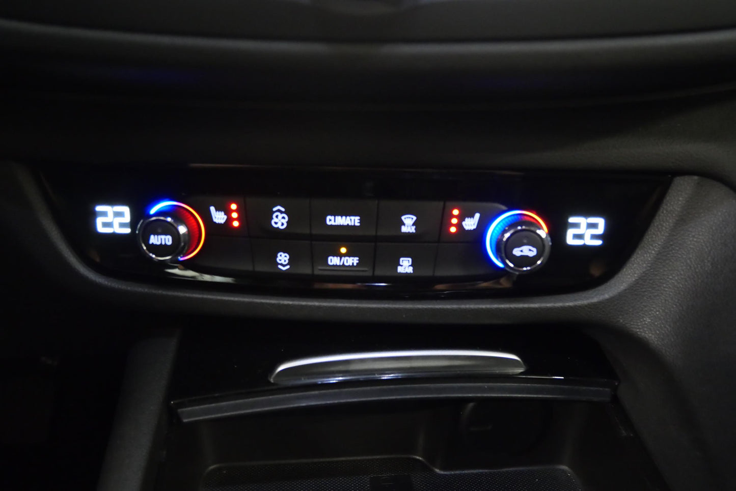 Opel Insignia 2.0 D 128 kW Business Edition