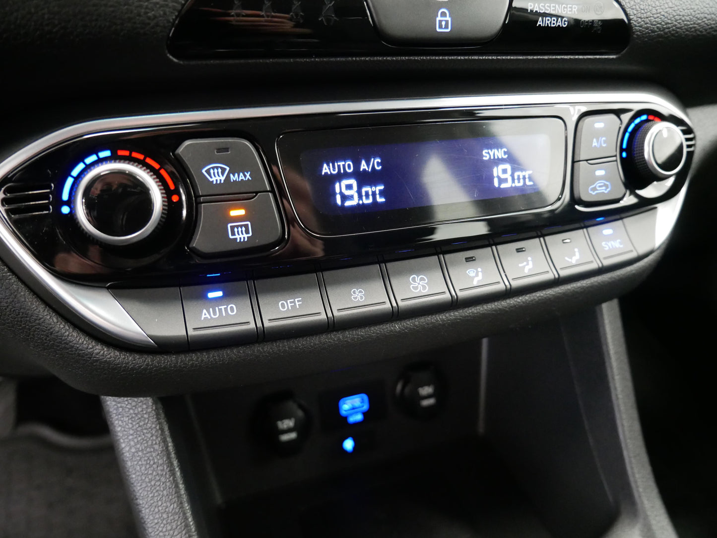 Hyundai i30 1.6 CRDI 85 kW Smart