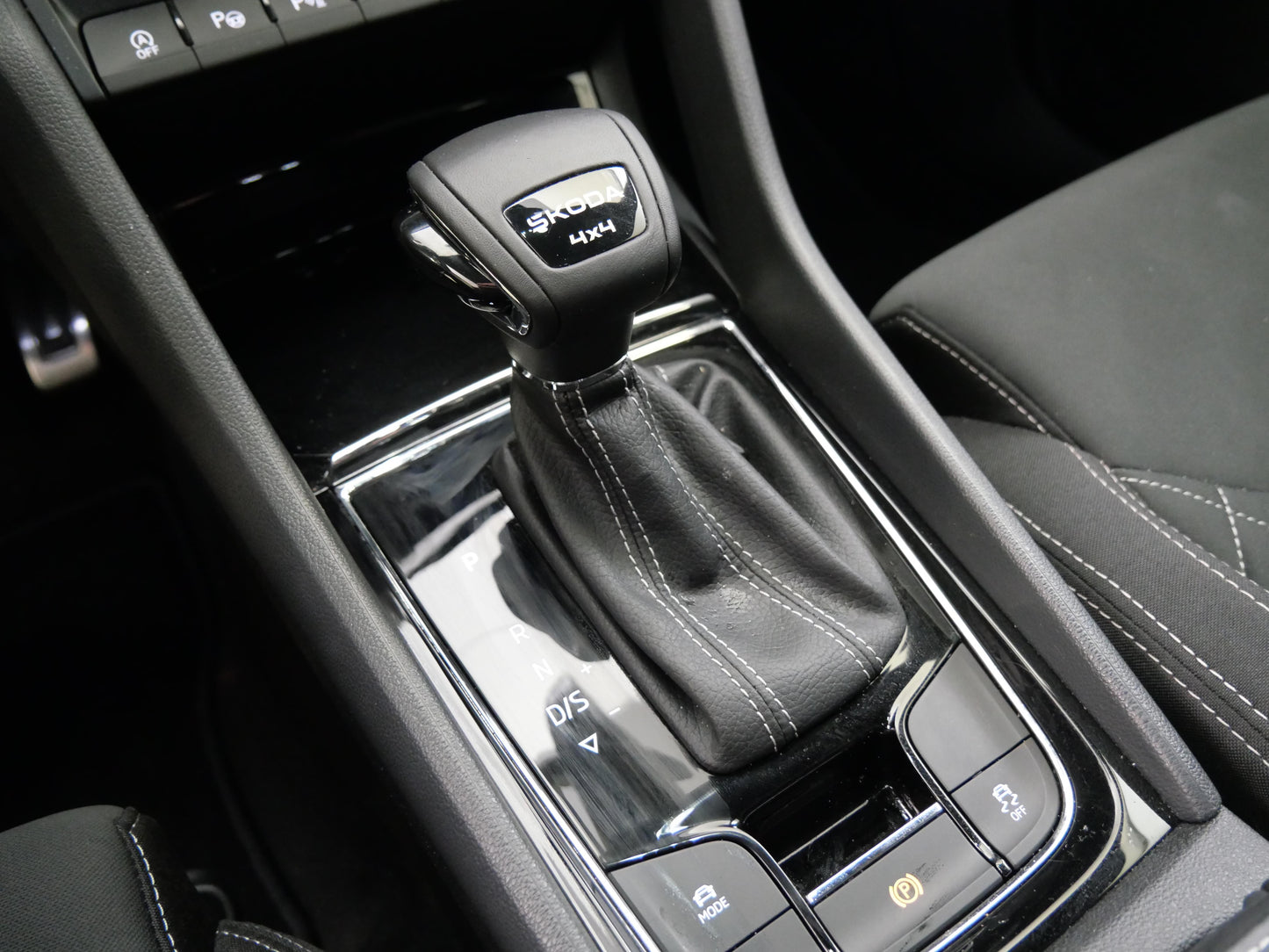 Škoda Karoq 2.0 TDI 110 kW SportLine