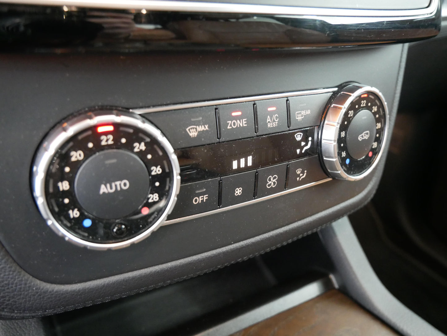 Mercedes-Benz GLE Mercedes-Benz GLE