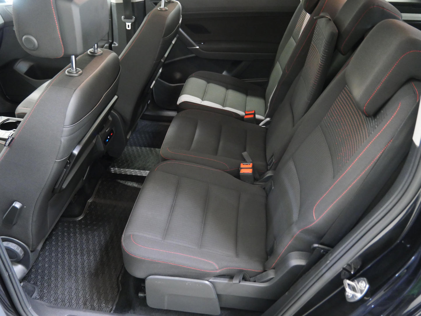 Volkswagen Touran 1.6 TDI 85 kW Comfortline.