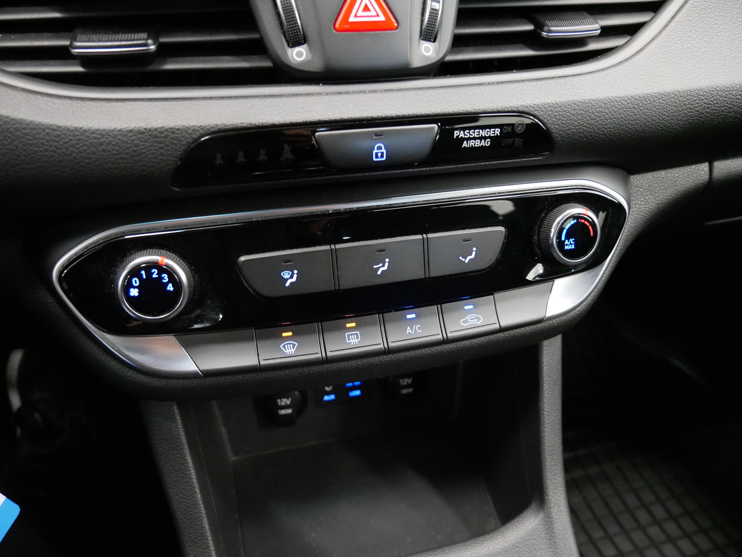 Hyundai i30 1.0 T-GDI 88kw Best of Czech