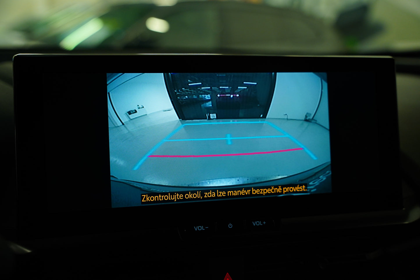 Toyota C-HR 1.8 hybrid 72KW