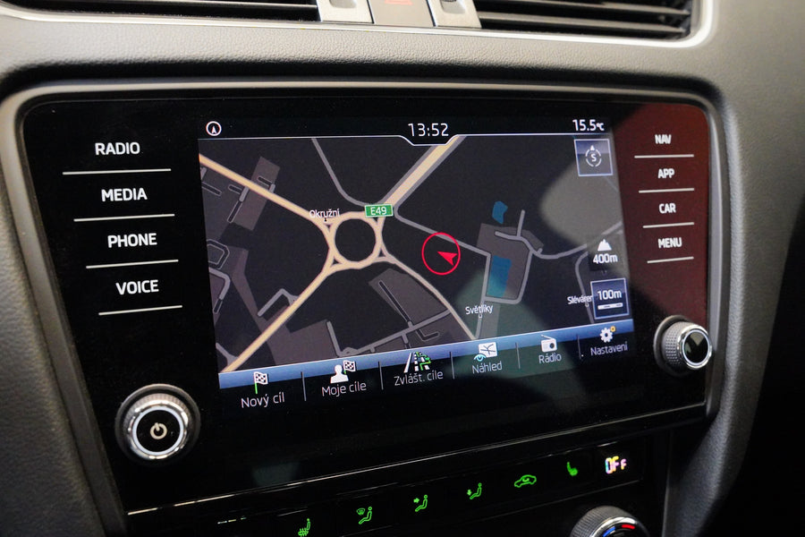 Škoda Octavia 2.0 TDI 110 kW Style – foto 20