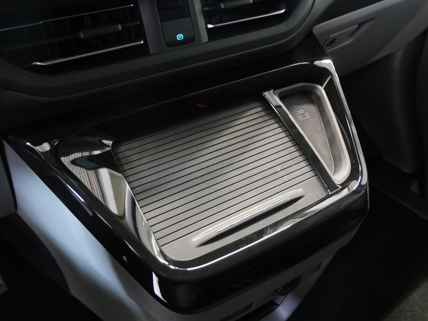 Ford Tourneo Custom 2.0 EcoBlue 125 kW Titanium L2