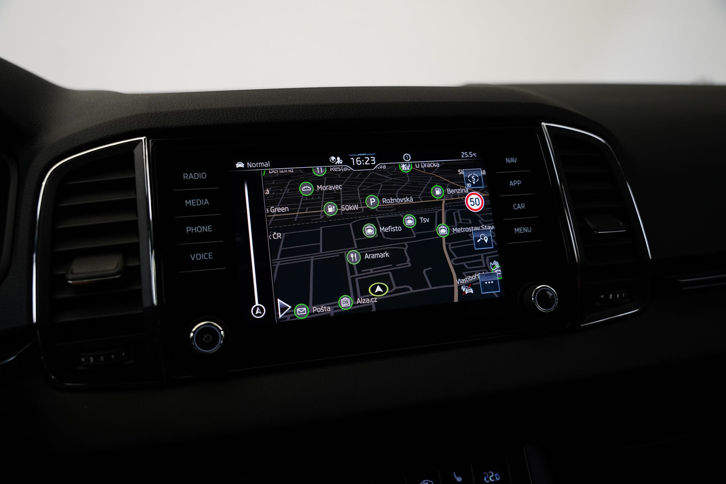 Škoda Karoq 1.5 TSI 110 kW Top Selection