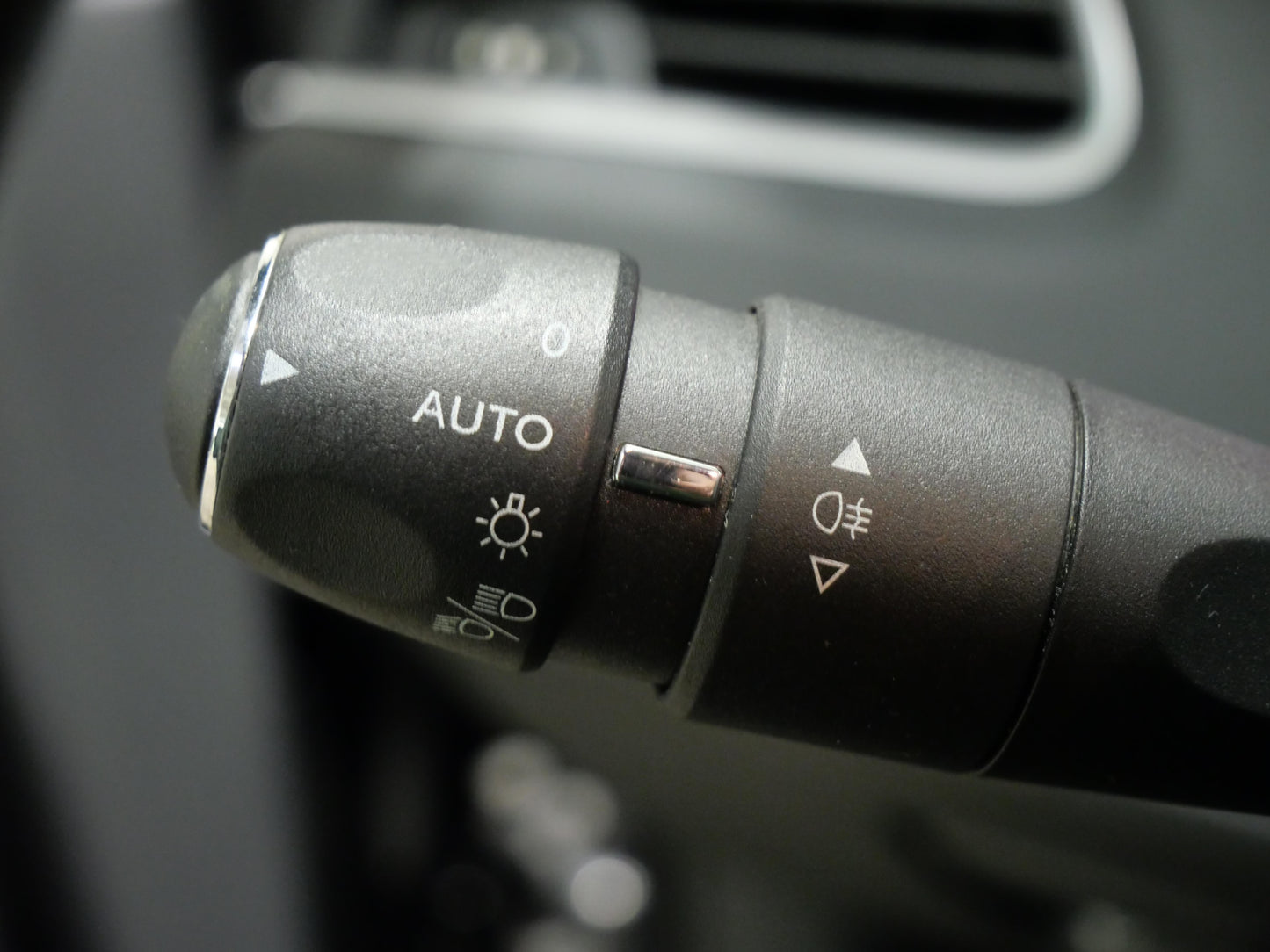 Peugeot 508 2.0 HDi 110 kW Active