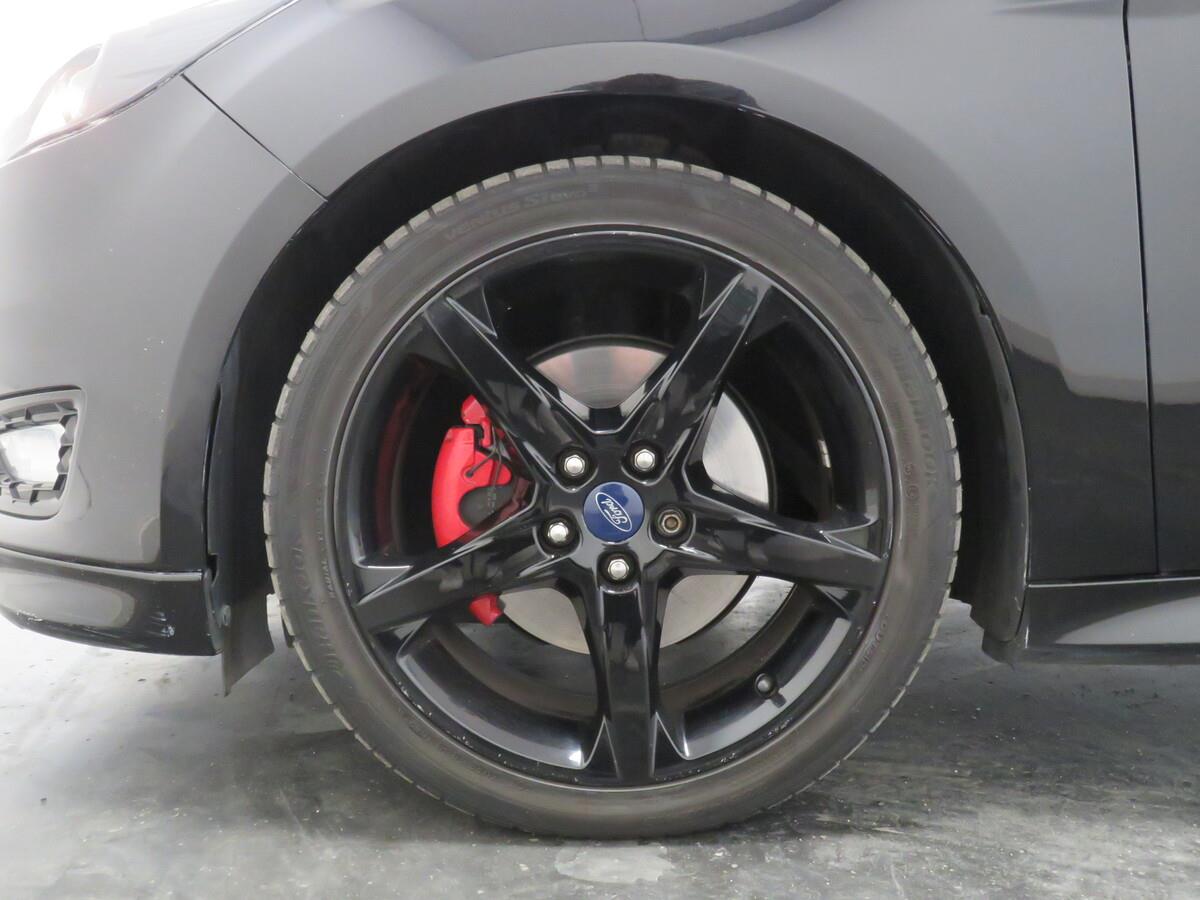 Ford Focus 1.5 EcoBoost 110kW B&R edition