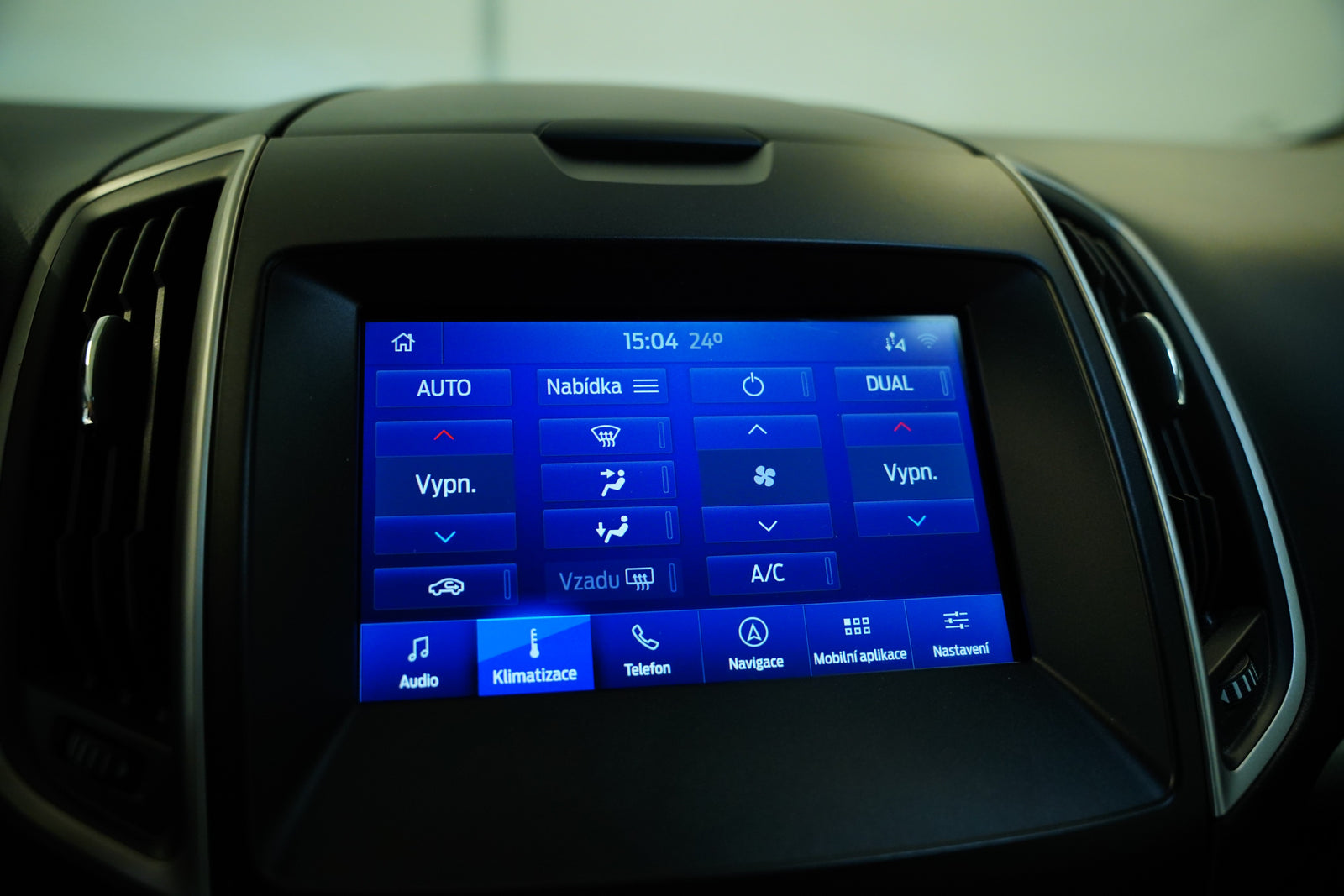 Ford S-MAX 2.0 TDCI 110 kW Titanium – foto 19