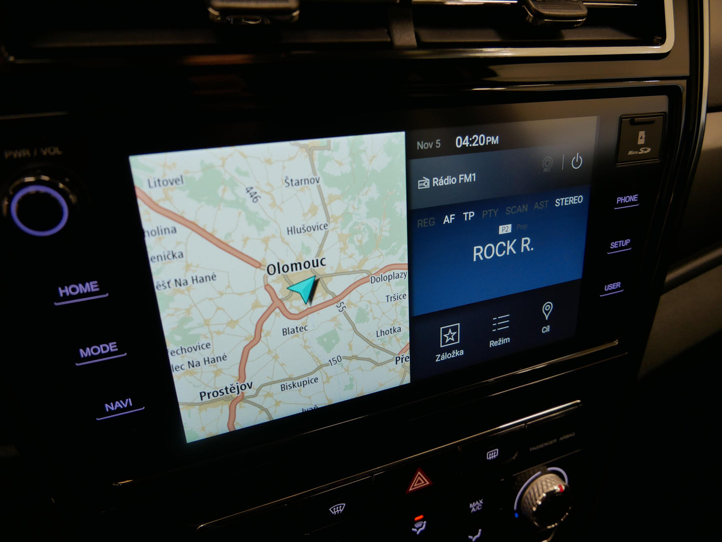 Ssang Yong Tivoli 1.5 i 120 kW Black Line