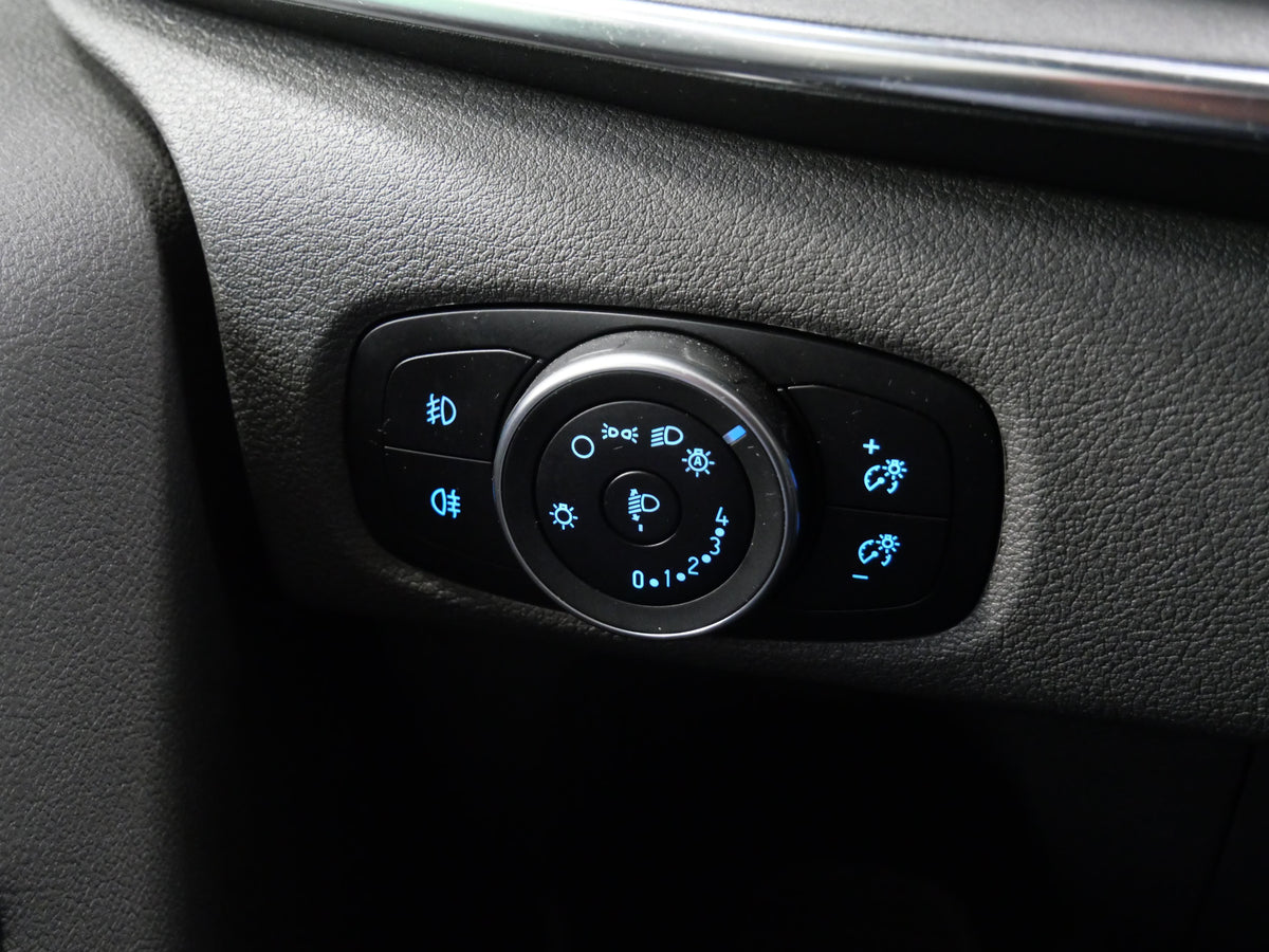 Ford Tourneo Custom 2.0 EcoBlue 110 kW Titanium L2