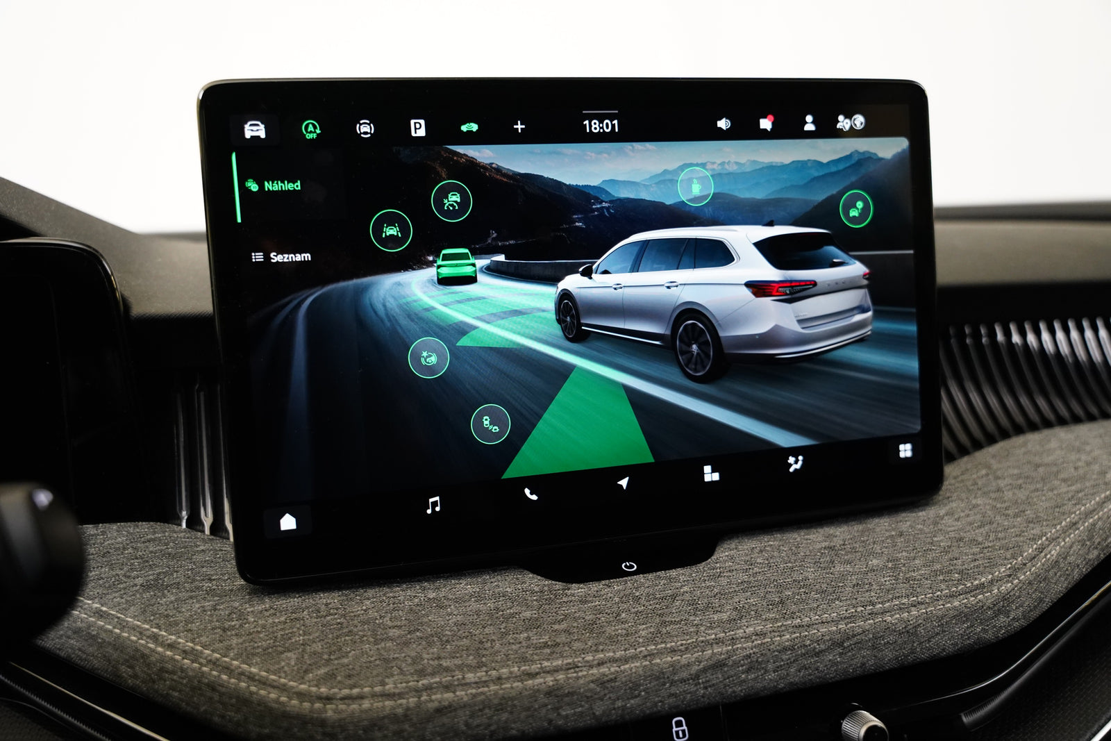Škoda Superb 2.0 TDI 110 kW Selection – foto 20
