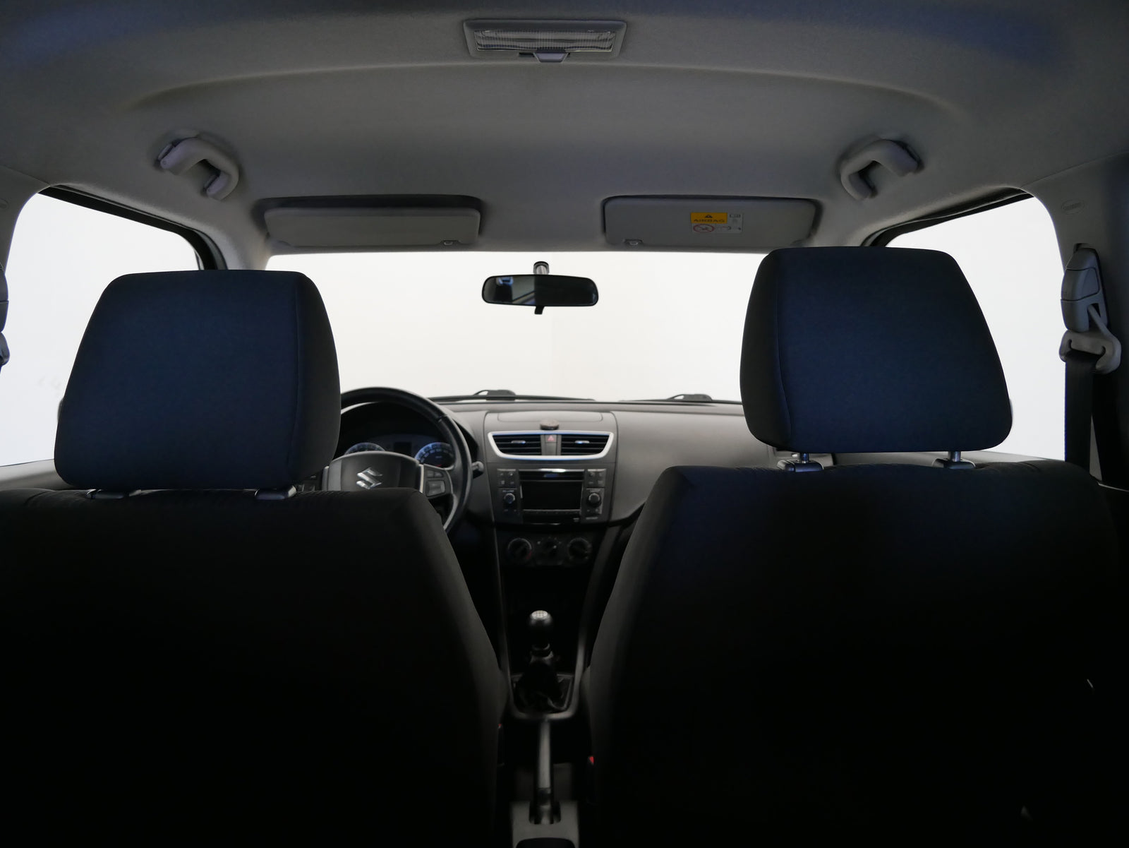 Suzuki Swift 1.2 i 66 kW Comfort – foto 21