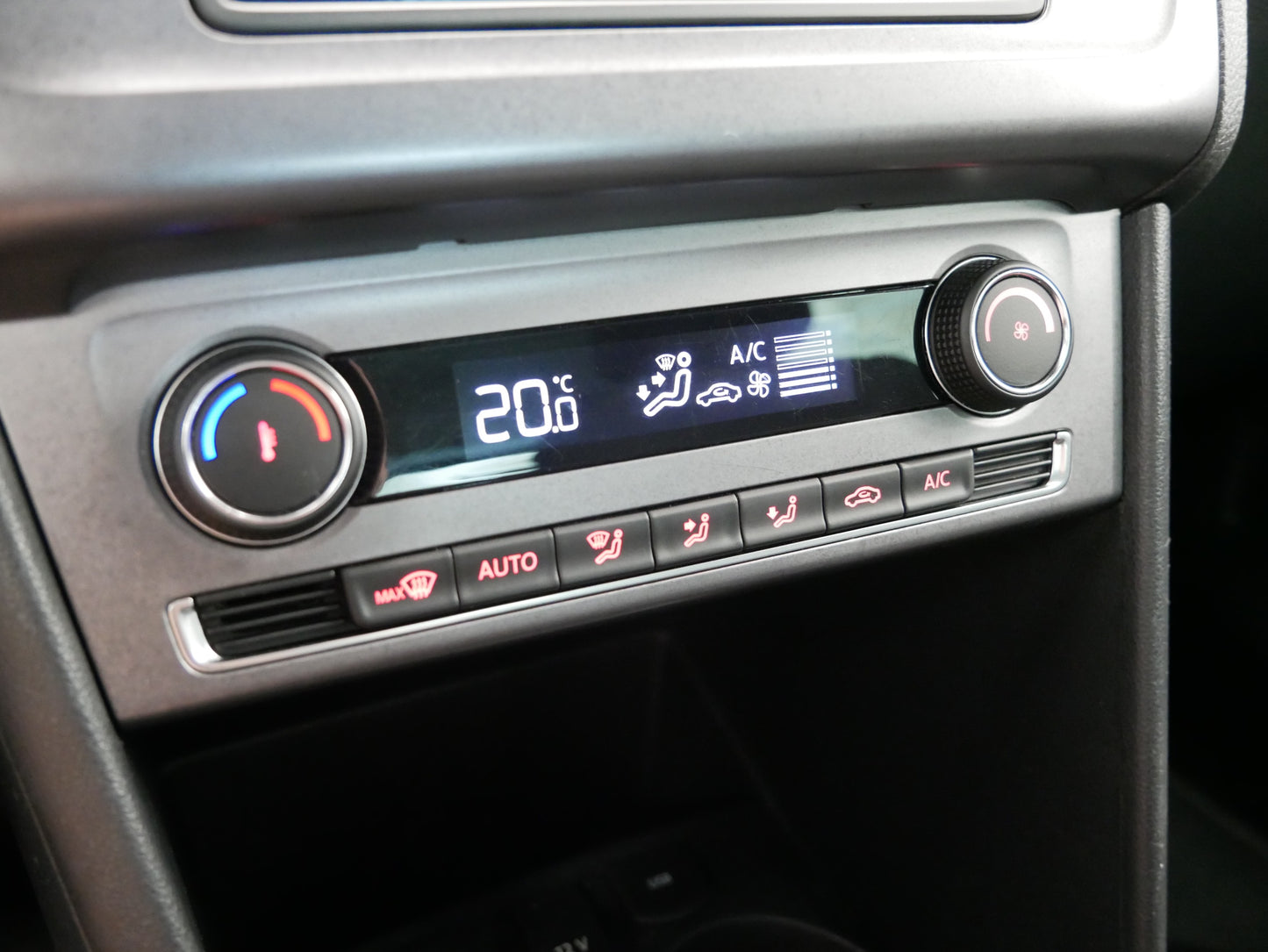 Volkswagen Polo 1.2 TSI 66 kW Lounge