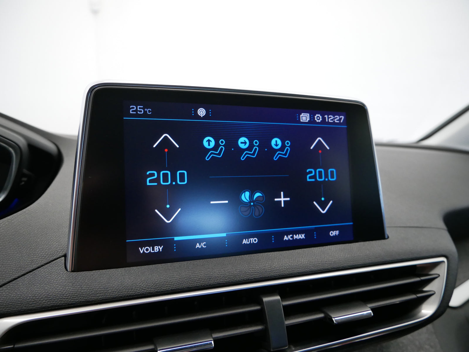 Peugeot 5008 1.2 PureTech 96 kW Allure – foto 21
