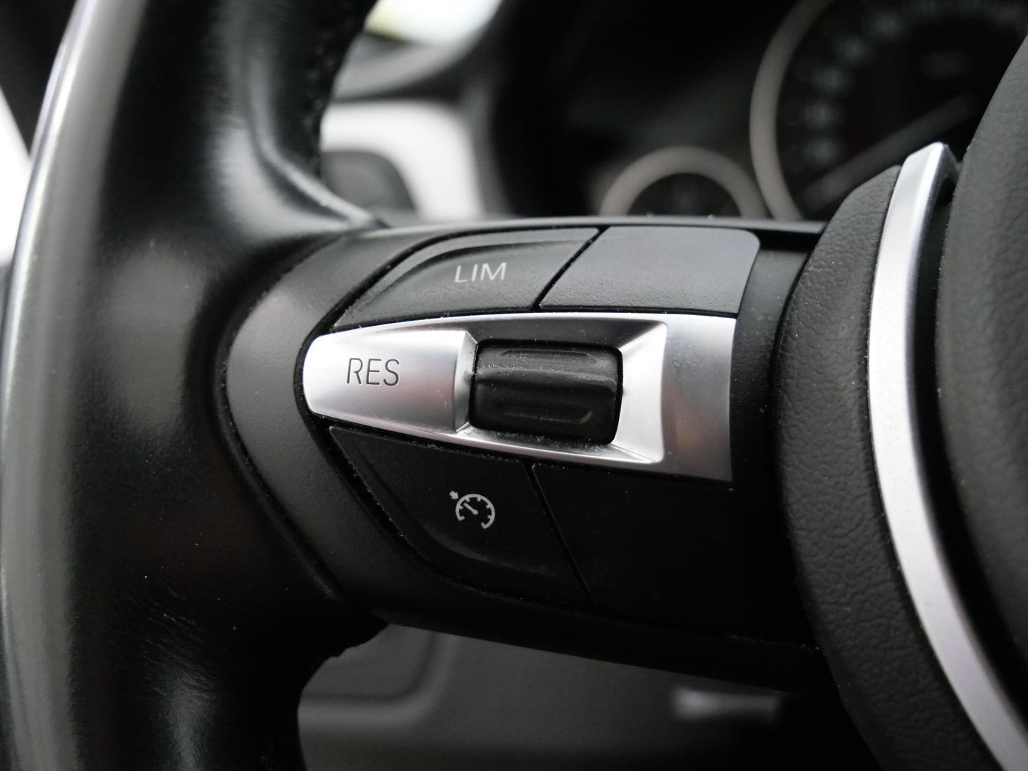 BMW Řada 3 320i 135 kW M Sport